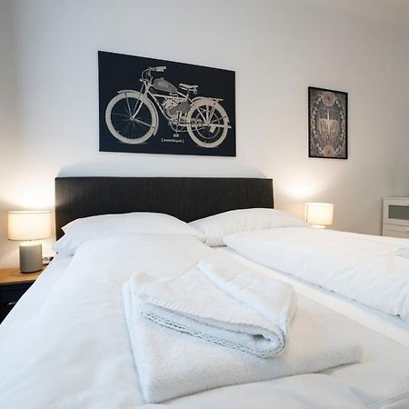 Experience Fresh Comfort In Our Brand-New Apartment In Vienna'S 17Th District Kültér fotó
