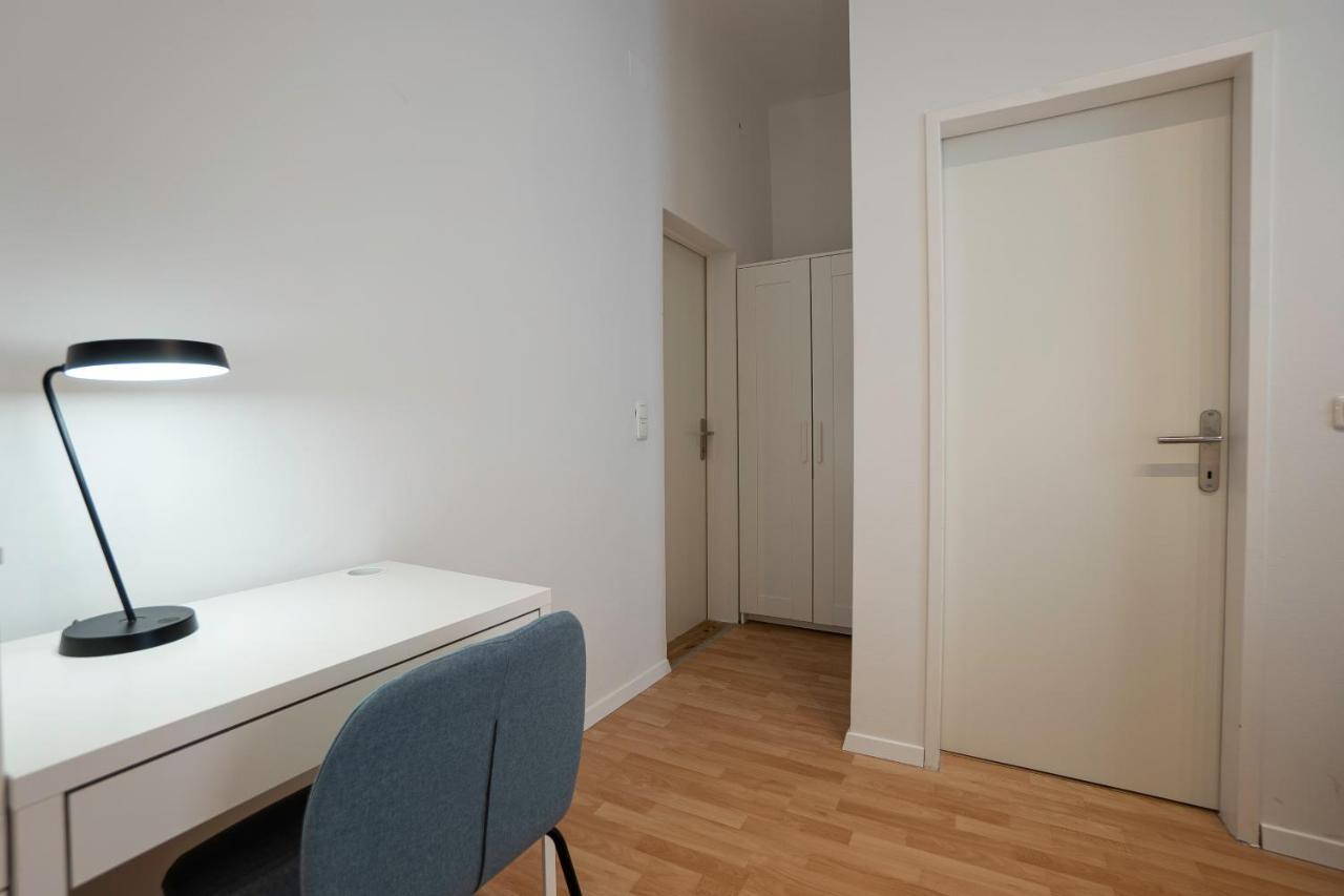 Experience Fresh Comfort In Our Brand-New Apartment In Vienna'S 17Th District Kültér fotó
