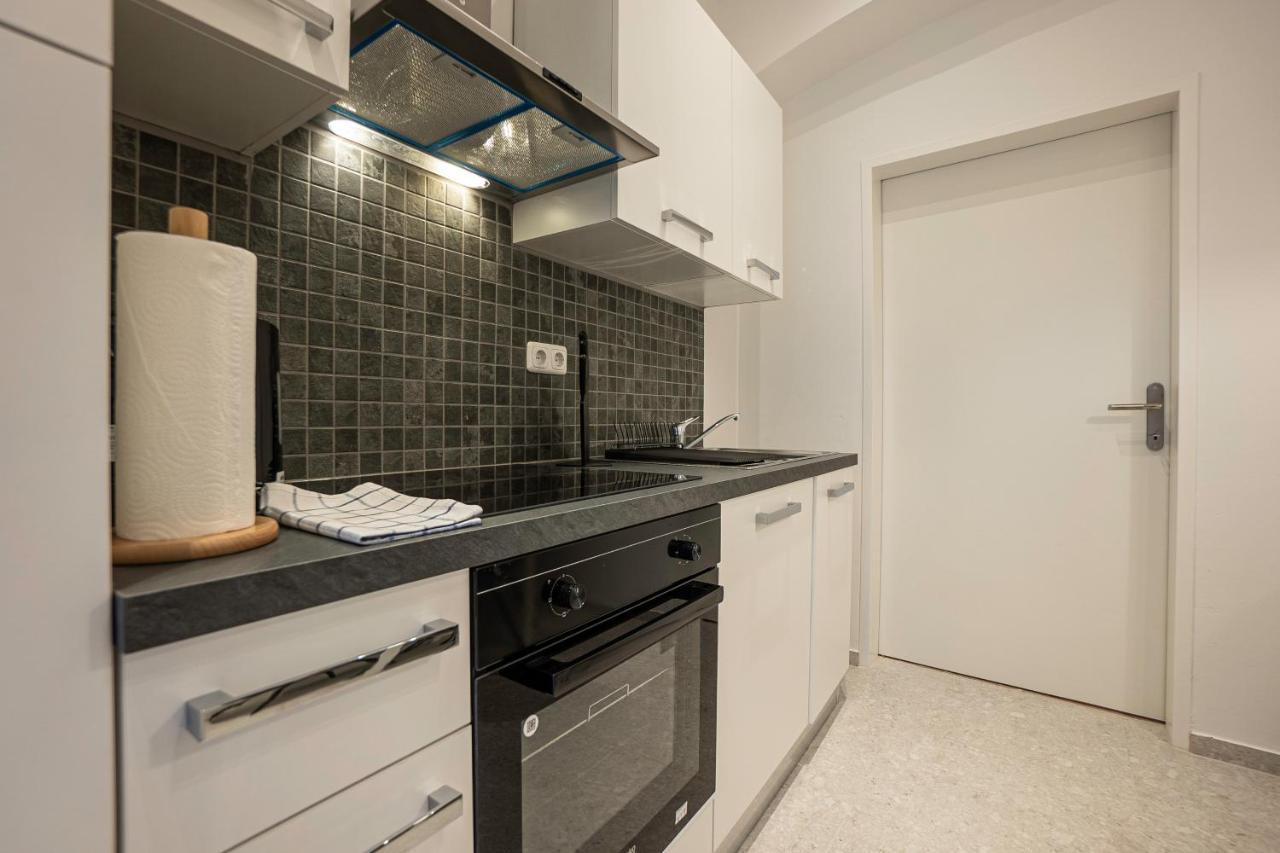 Experience Fresh Comfort In Our Brand-New Apartment In Vienna'S 17Th District Kültér fotó