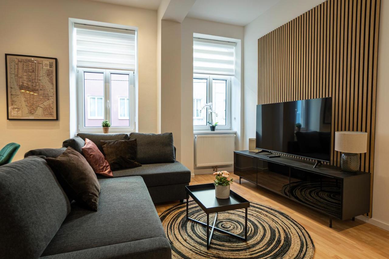 Experience Fresh Comfort In Our Brand-New Apartment In Vienna'S 17Th District Kültér fotó
