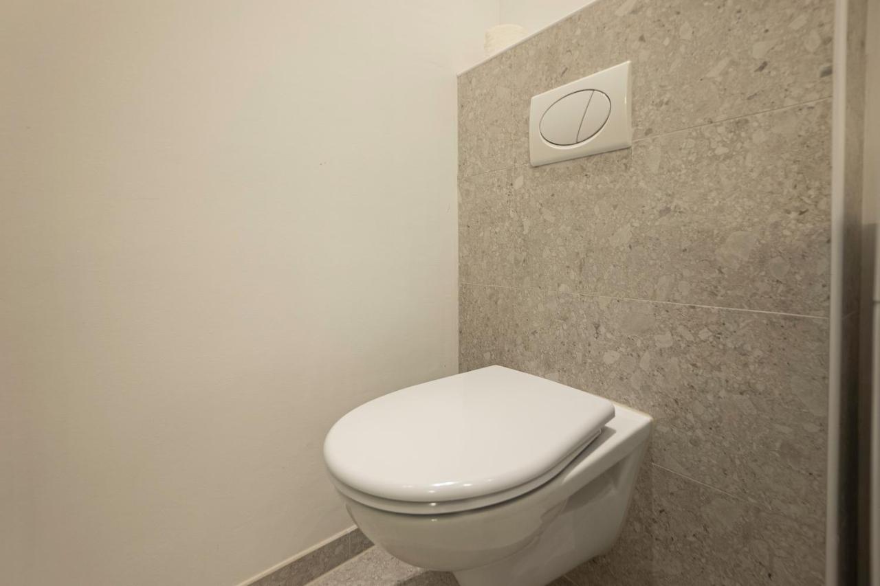 Experience Fresh Comfort In Our Brand-New Apartment In Vienna'S 17Th District Kültér fotó