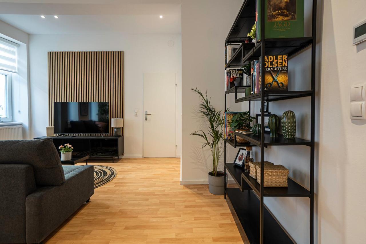 Experience Fresh Comfort In Our Brand-New Apartment In Vienna'S 17Th District Kültér fotó